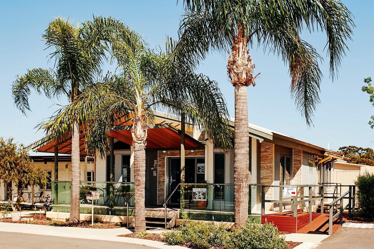 Big4 Perth Midland Tourist Park Hotel Middle Swan Exterior photo